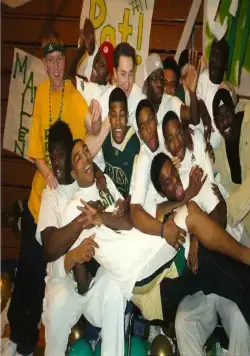 Больше, чем игра (2008) через торрент бесплатно Больше, чем игра (2008) фильм через торрент бесплатно