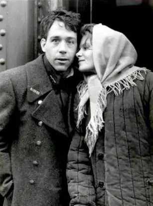 Ближний круг (1991) через торрент бесплатно Ближний круг (1991) фильм через торрент бесплатно