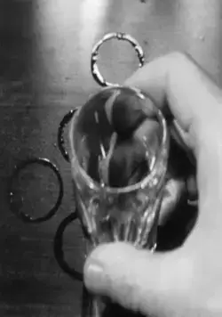 Потерянный Уик-Энд (1945) в хорошем качестве через торрент Потерянный Уик-Энд (1945) фильм в хорошем качестве через торрент