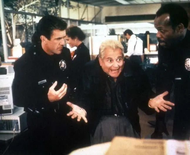 Смертельное оружие 3 (1992) в хорошем качестве через торрент Смертельное оружие 3 (1992) фильм в хорошем качестве через торрент