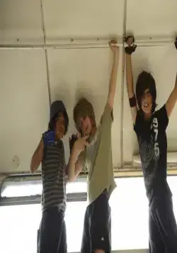 Чертовы футболисты (2010) через торрент скачать Чертовы футболисты (2010) фильм через торрент скачать