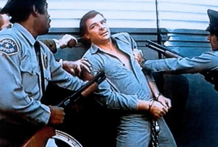 Нападение на 13-й участок (1976) в хорошем качестве через торрент Нападение на 13-й участок (1976) фильм в хорошем качестве через торрент