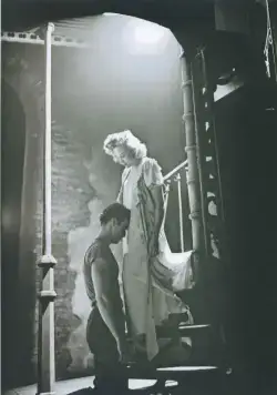 Трамвай «Желание» (1951) через торрент бесплатно Трамвай «Желание» (1951) фильм через торрент бесплатно