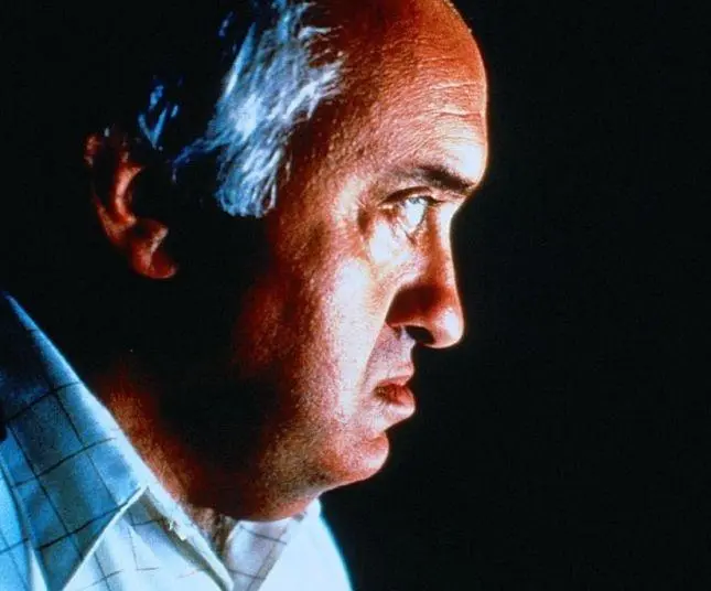 Кровавая луна (1990) через торрент скачать Кровавая луна (1990) фильм через торрент скачать