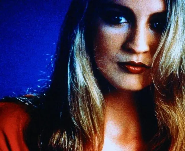 Кровавая луна (1990) через торрент бесплатно Кровавая луна (1990) фильм через торрент бесплатно