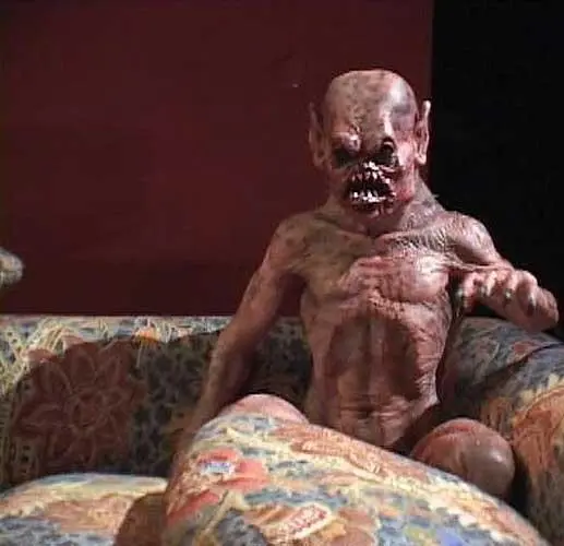 Кровавый гном (2004) через торрент скачать Кровавый гном (2004) фильм через торрент скачать