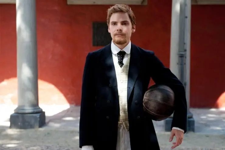 Моя заветная мечта (2011) через торрент скачать Моя заветная мечта (2011) фильм через торрент скачать