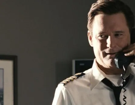 Красное небо (2014) через торрент скачать Красное небо (2014) фильм через торрент скачать