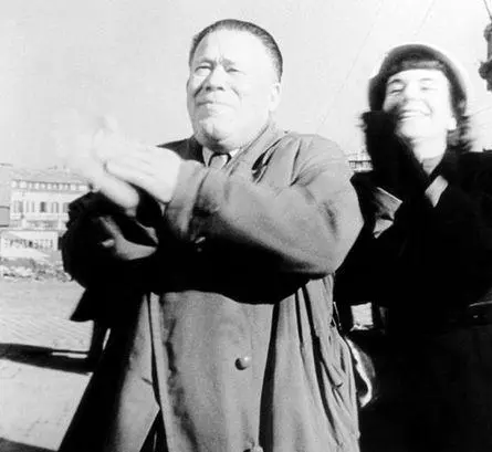 Белый шейх (1952) в хорошем качестве через торрент Белый шейх (1952) фильм в хорошем качестве через торрент