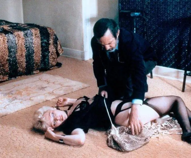 История обыкновенного безумия (1981) в хорошем качестве через торрент История обыкновенного безумия (1981) фильм в хорошем качестве через торрент