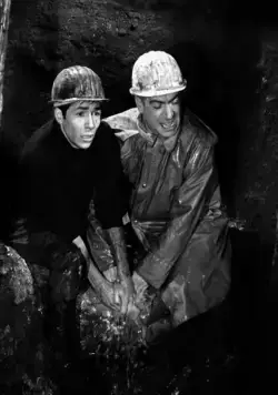 Взорвите банк (1964) через торрент бесплатно Взорвите банк (1964) фильм через торрент бесплатно