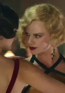 Голова в облаках (2004) через торрент скачать Голова в облаках (2004) фильм через торрент скачать