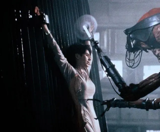 Ловушка на Луне (1989) через торрент бесплатно Ловушка на Луне (1989) фильм через торрент бесплатно