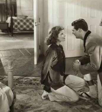 Воспитание крошки (1938) через торрент скачать Воспитание крошки (1938) фильм через торрент скачать