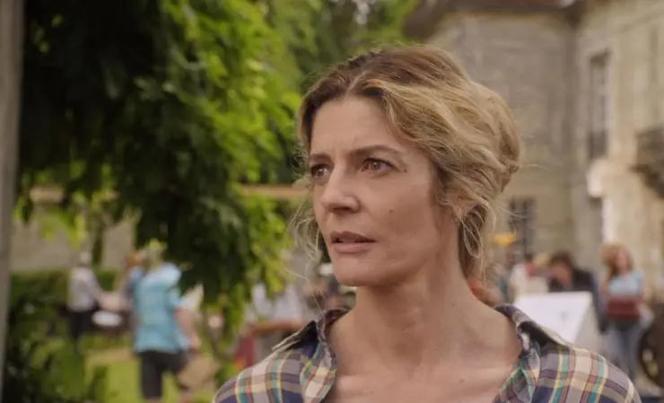 Последнее безумство Клер Дарлин (2018) через торрент скачать Последнее безумство Клер Дарлин (2018) фильм через торрент скачать