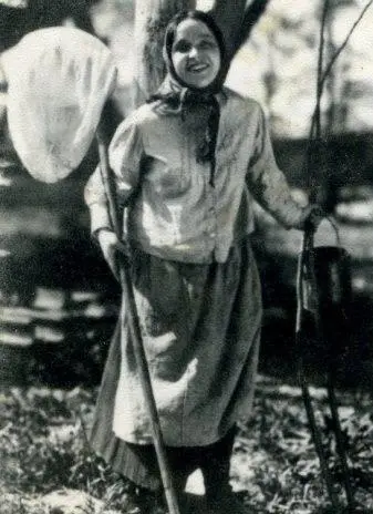 Закройщик из Торжка (1925) через торрент скачать Закройщик из Торжка (1925) фильм через торрент скачать