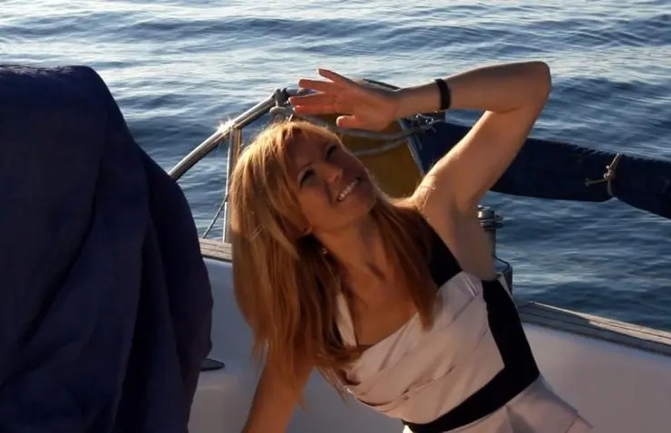 Люблю и точка (2011) через торрент бесплатно Люблю и точка (2011) фильм через торрент бесплатно