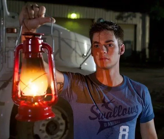 След от укуса (2011) через торрент скачать След от укуса (2011) фильм через торрент скачать