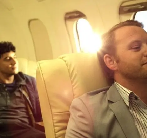 Тревожная кнопка (2011) через торрент скачать Тревожная кнопка (2011) фильм через торрент скачать