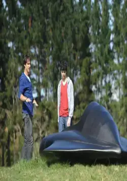 Скользящие по небу (2009) в хорошем качестве через торрент Скользящие по небу (2009) фильм в хорошем качестве через торрент