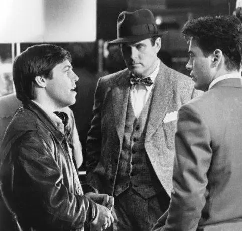 Сердце и души (1993) в хорошем качестве через торрент Сердце и души (1993) фильм в хорошем качестве через торрент