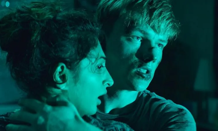 Ожидайте дальнейших инструкций (2018) в хорошем качестве через торрент Ожидайте дальнейших инструкций (2018) фильм в хорошем качестве через торрент