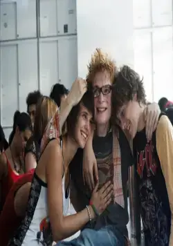 Чертов мобильник (2007) через торрент бесплатно Чертов мобильник (2007) фильм через торрент бесплатно