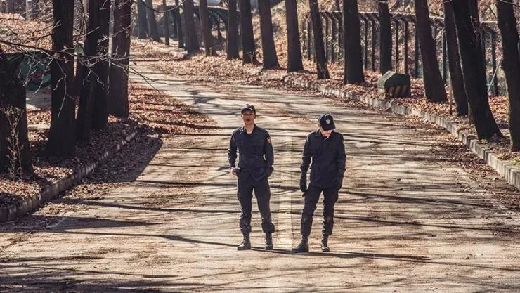 Юные копы (2017) через торрент бесплатно Юные копы (2017) фильм через торрент бесплатно