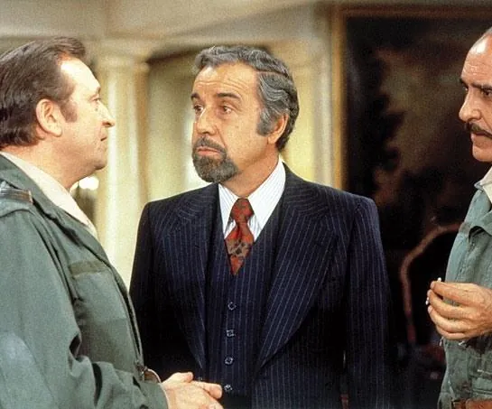 Скромное обаяние буржуазии (1972) через торрент бесплатно Скромное обаяние буржуазии (1972) фильм через торрент бесплатно