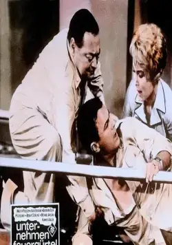 Путешествие на дно моря (1961) через торрент скачать Путешествие на дно моря (1961) фильм через торрент скачать