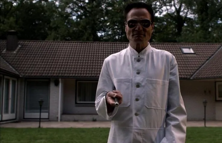 Человеческая многоножка (2009) через торрент скачать Человеческая многоножка (2009) фильм через торрент скачать