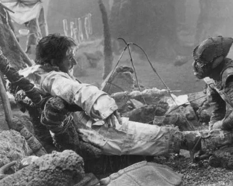 Враг мой (1985) через торрент скачать Враг мой (1985) фильм через торрент скачать