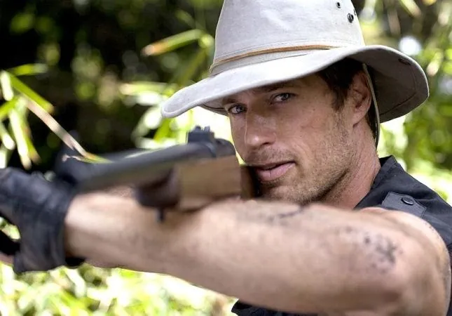 Динокрок против динозавра (2010) через торрент бесплатно Динокрок против динозавра (2010) фильм через торрент бесплатно