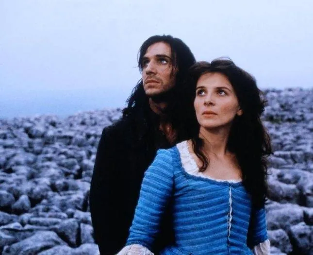 Грозовой перевал (1992) через торрент бесплатно Грозовой перевал (1992) фильм через торрент бесплатно