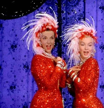 Джентльмены предпочитают блондинок (1953) в хорошем качестве через торрент Джентльмены предпочитают блондинок (1953) фильм в хорошем качестве через торрент