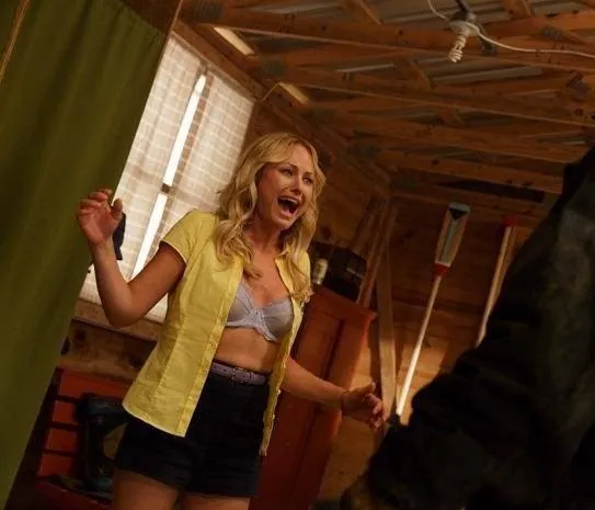 Последние девушки (2014) через торрент скачать Последние девушки (2014) фильм через торрент скачать