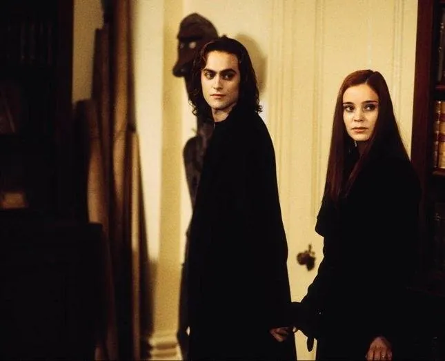 Королева проклятых (2002) через торрент бесплатно Королева проклятых (2002) фильм через торрент бесплатно