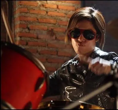 Феникс в ярости (2009) через торрент скачать Феникс в ярости (2009) фильм через торрент скачать