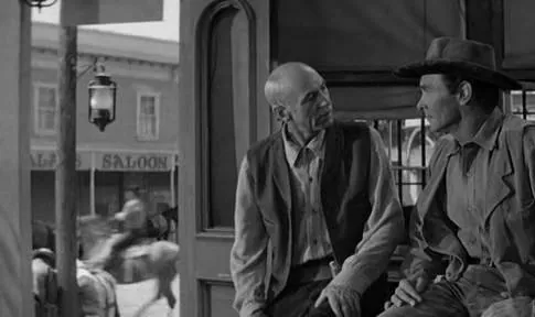 Сорок ружей (1957) через торрент скачать Сорок ружей (1957) фильм через торрент скачать