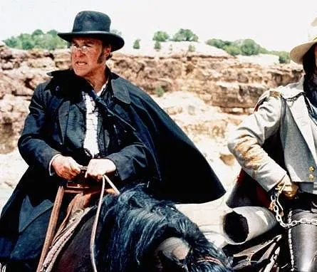 Последний изгой (1993) в хорошем качестве через торрент Последний изгой (1993) фильм в хорошем качестве через торрент