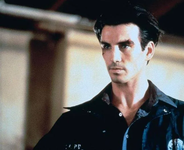 Смертельная связь (1993) через торрент бесплатно Смертельная связь (1993) фильм через торрент бесплатно