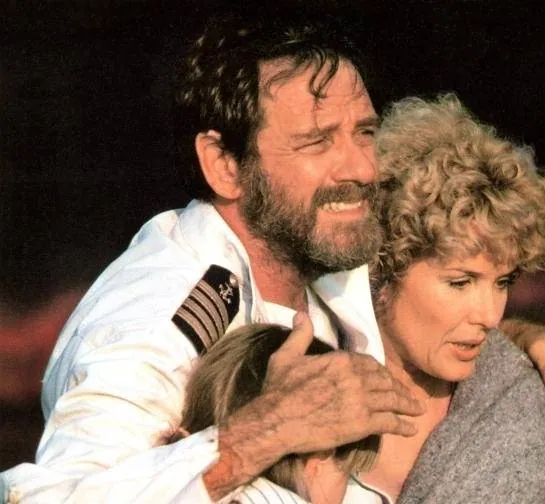 Корабль смерти (1980) через торрент скачать Корабль смерти (1980) фильм через торрент скачать