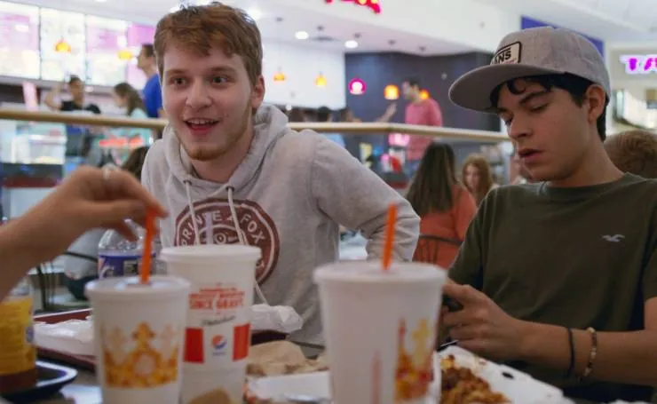 Восьмой класс (2018) через торрент скачать Восьмой класс (2018) фильм через торрент скачать