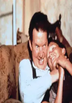 Моя левая нога (1989) через торрент бесплатно Моя левая нога (1989) фильм через торрент бесплатно