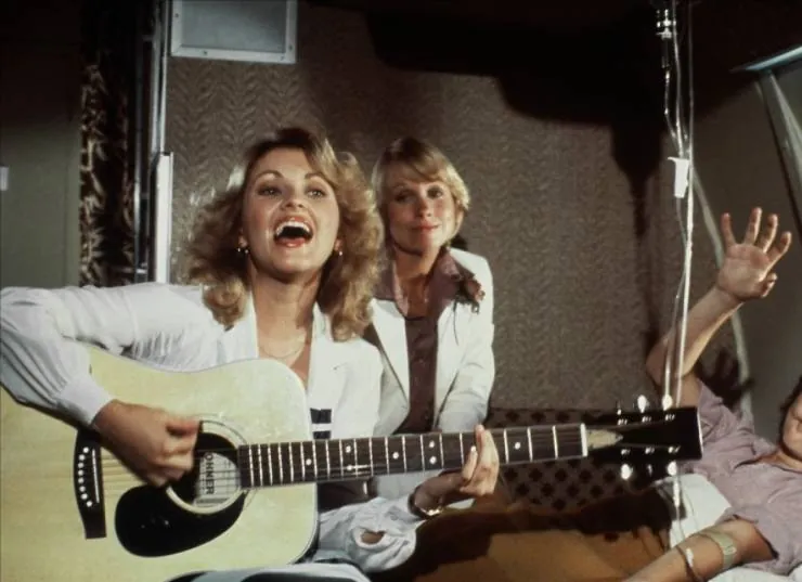 Аэроплан (1980) в хорошем качестве через торрент Аэроплан (1980) фильм в хорошем качестве через торрент