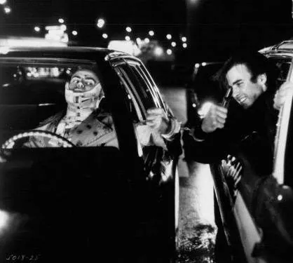 Расчлененное тело (1991) через торрент бесплатно Расчлененное тело (1991) фильм через торрент бесплатно