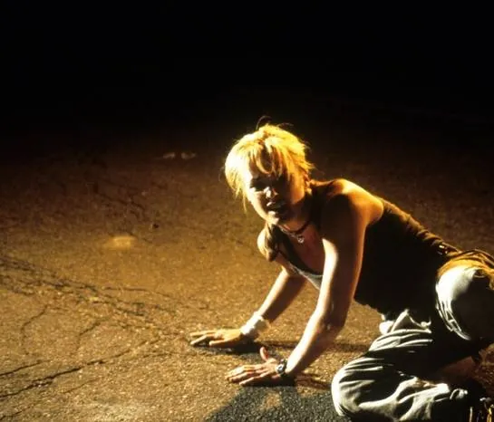 Летучие мыши (1999) через торрент бесплатно Летучие мыши (1999) фильм через торрент бесплатно