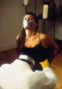 Американский психопат 2: Стопроцентная американка (2002) через торрент скачать Американский психопат 2: Стопроцентная американка (2002) фильм через торрент скачать