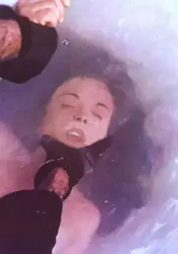 Что они сделали с Соланж? (1972) через торрент бесплатно Что они сделали с Соланж? (1972) фильм через торрент бесплатно