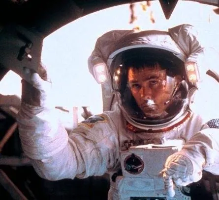 Космическая катастрофа (1998) через торрент бесплатно Космическая катастрофа (1998) фильм через торрент бесплатно